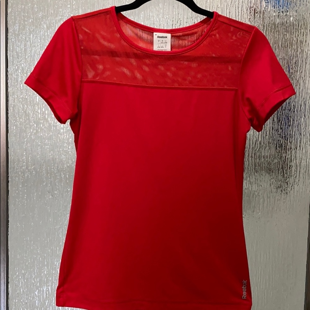 Reebok t shirt